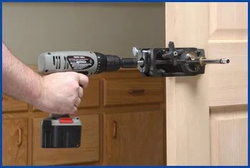 Cherry Grove OH Locksmiths Store Cherry Grove, OH 513-283-8482 - 7-lock-installation